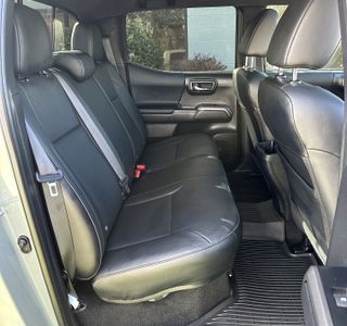 2023 Toyota Tacoma TRD Off Road Premium V6 4WD photo 24