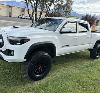 2019 Toyota Tacoma TRD Off Road Long Bed V6 4WD photo 11