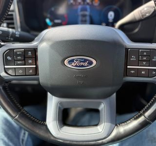 2023 Ford F-250 SD Lariat Crew Cab 4WD photo 17