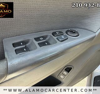 2010 Hyundai Sonata GLS photo 21