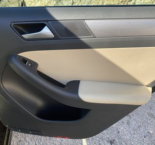 2014 Volkswagen Jetta SEL photo 15