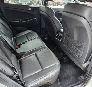 2017 Hyundai Tucson SE AWD photo 10
