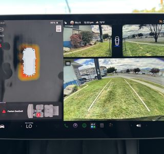 2025 Tesla Model Y Long Range AWD photo 33