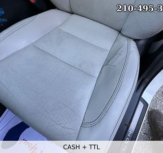 2013 Toyota Avalon Hybrid Limited photo 16