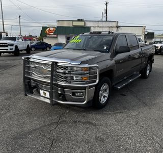 2014 Chevrolet Silverado 1500 2LT Crew Cab Long Box 4WD photo 2