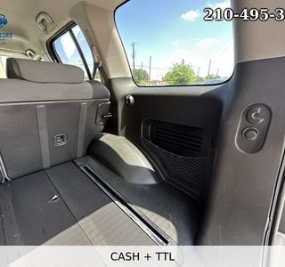 2009 Nissan Xterra X 4WD photo 62