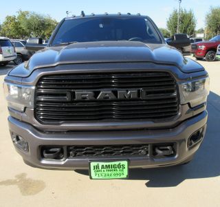 2019 RAM 2500 Tradesman Crew Cab SWB 4WD photo 2