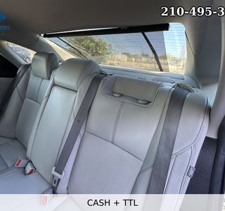2013 Toyota Avalon Hybrid Limited photo 22