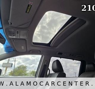 2012 Honda Odyssey EX-L w/ Navigation photo 43