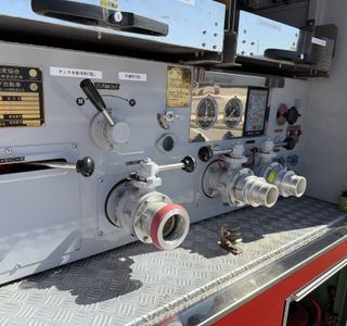 2000 Hino Dutro Fire Truck photo 20