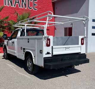 2020 Ford F-250 SD XLT 2WD photo 7