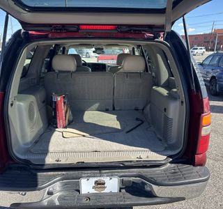 2002 GMC Yukon 4WD photo 9