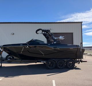 2025 Malibu M242 photo 1