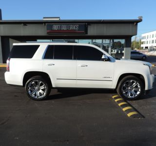 2016 GMC Yukon Denali 4WD photo 3