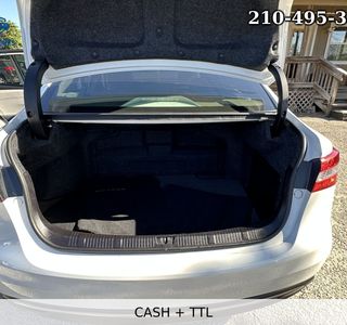 2013 Toyota Avalon Hybrid Limited photo 48