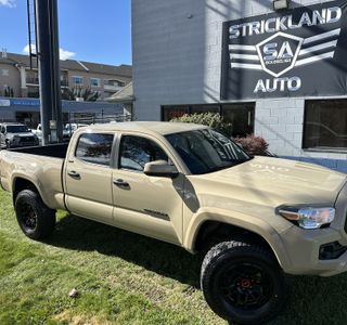 2019 Toyota Tacoma SR5 Long Bed V6 4WD photo 2