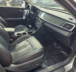 2018 Kia Optima EX photo 10