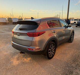 2017 Kia Sportage EX AWD photo 4