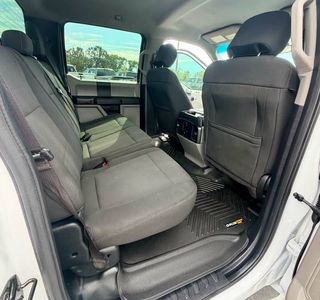 2017 Ford F-150 photo 17