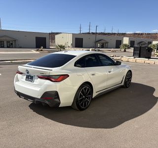 2023 BMW i4 eDrive40 photo 8