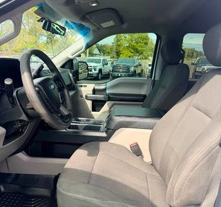 2017 Ford F-150 photo 14