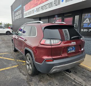 2019 Jeep Cherokee Limited FWD photo 6