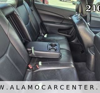 2013 Chrysler 200 Limited photo 21