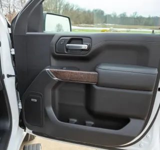 2020 GMC Sierra 1500 Denali Crew Cab Long Box 4WD photo 14