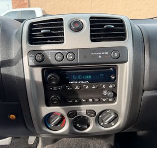 2012 Chevrolet Colorado 1LT Ext. Cab 4WD photo 12