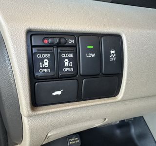 2016 Honda Odyssey EX-L w/ DVD photo 63