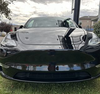 2025 Tesla Model Y Long Range AWD photo 13