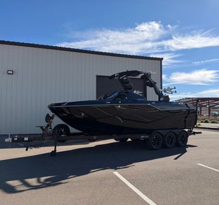 2025 Malibu M242 photo 19