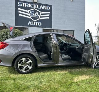 2016 Honda Civic LX Sedan CVT photo 24