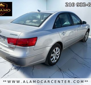 2010 Hyundai Sonata GLS photo 4