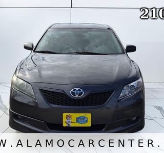 2009 Toyota Camry SE photo 8