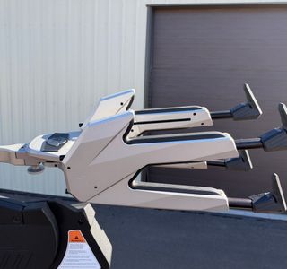 2025 Malibu M242 photo 18