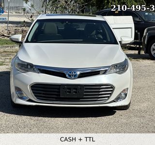 2013 Toyota Avalon Hybrid Limited photo 8