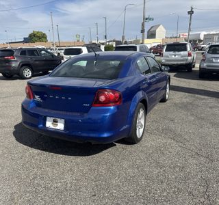 2013 Dodge Avenger SXT photo 6