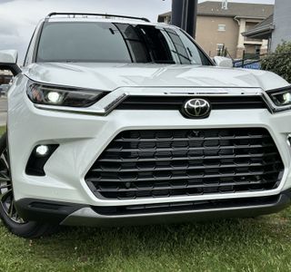 2024 Toyota Grand Highlander Hybrid MAX Platinum AWD photo 4