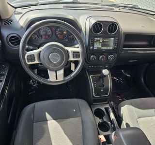 2016 Jeep Patriot Latitude 4WD photo 12