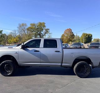 2024 RAM 2500 Tradesman Crew Cab 4WD photo 9