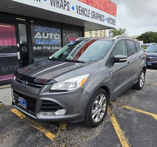2014 Ford Escape Titanium 4WD photo 4