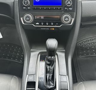 2016 Honda Civic LX Sedan CVT photo 29