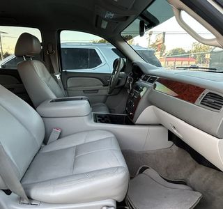 2014 Chevrolet Tahoe LT 2WD photo 20