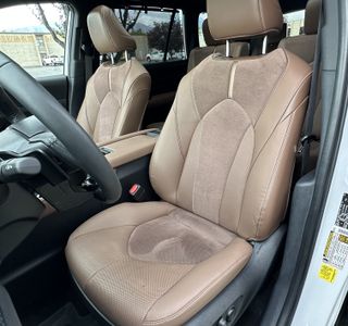 2024 Toyota Grand Highlander Hybrid MAX Platinum AWD photo 17
