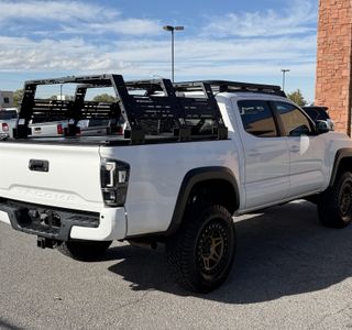 2016 Toyota Tacoma TRD OFF-ROAD V6 6AT 4WD photo 7