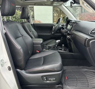 2023 Toyota 4Runner TRD Off-road Premium 4WD photo 23