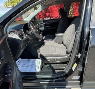 2022 Chevrolet Equinox LT 2WD photo 9