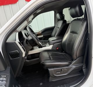 2018 Ford F-150 Lariat SuperCrew 5.5-ft. 4WD photo 12
