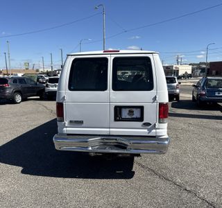 2008 Ford Econoline E350 Super Duty Extended photo 7